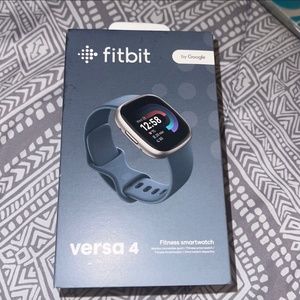 Fitbit versa 4